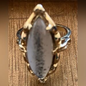 Vintage Victorian Style Marked 14k Gold Ring/ Agate